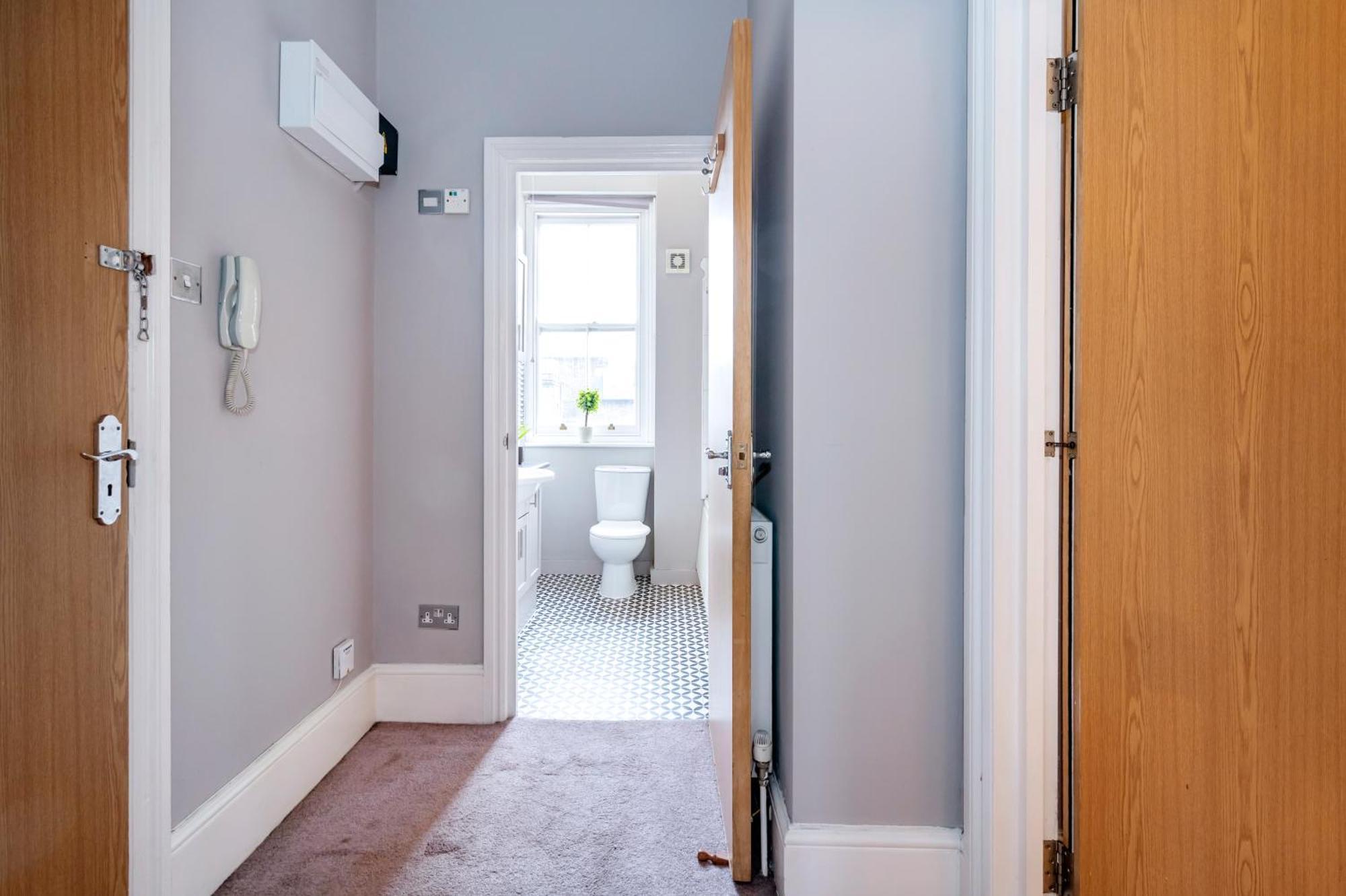 Large 1 Bedroom In Center Of London 3 Esterno foto